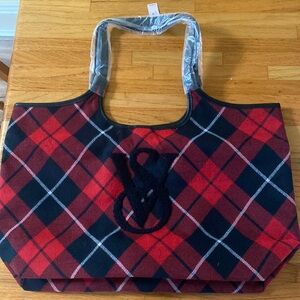 NWT Victoria's Secret Black Friday 2023 Holiday Plaid Tote Bag